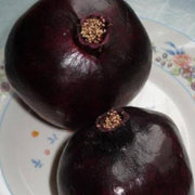 Black Pomegranate Seeds